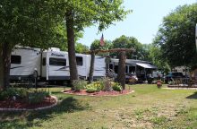Pine Country RV & Camping Resort